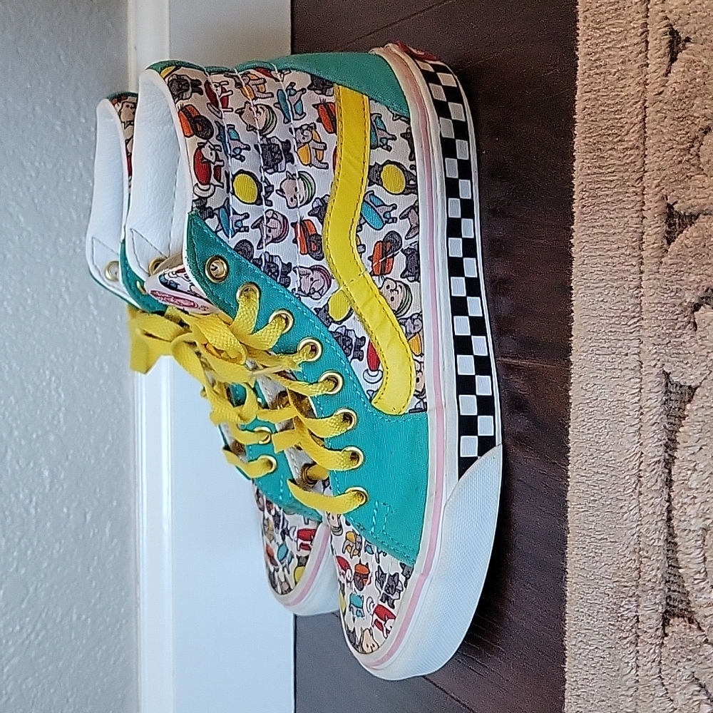 Custom vans - Picture 3 of 7